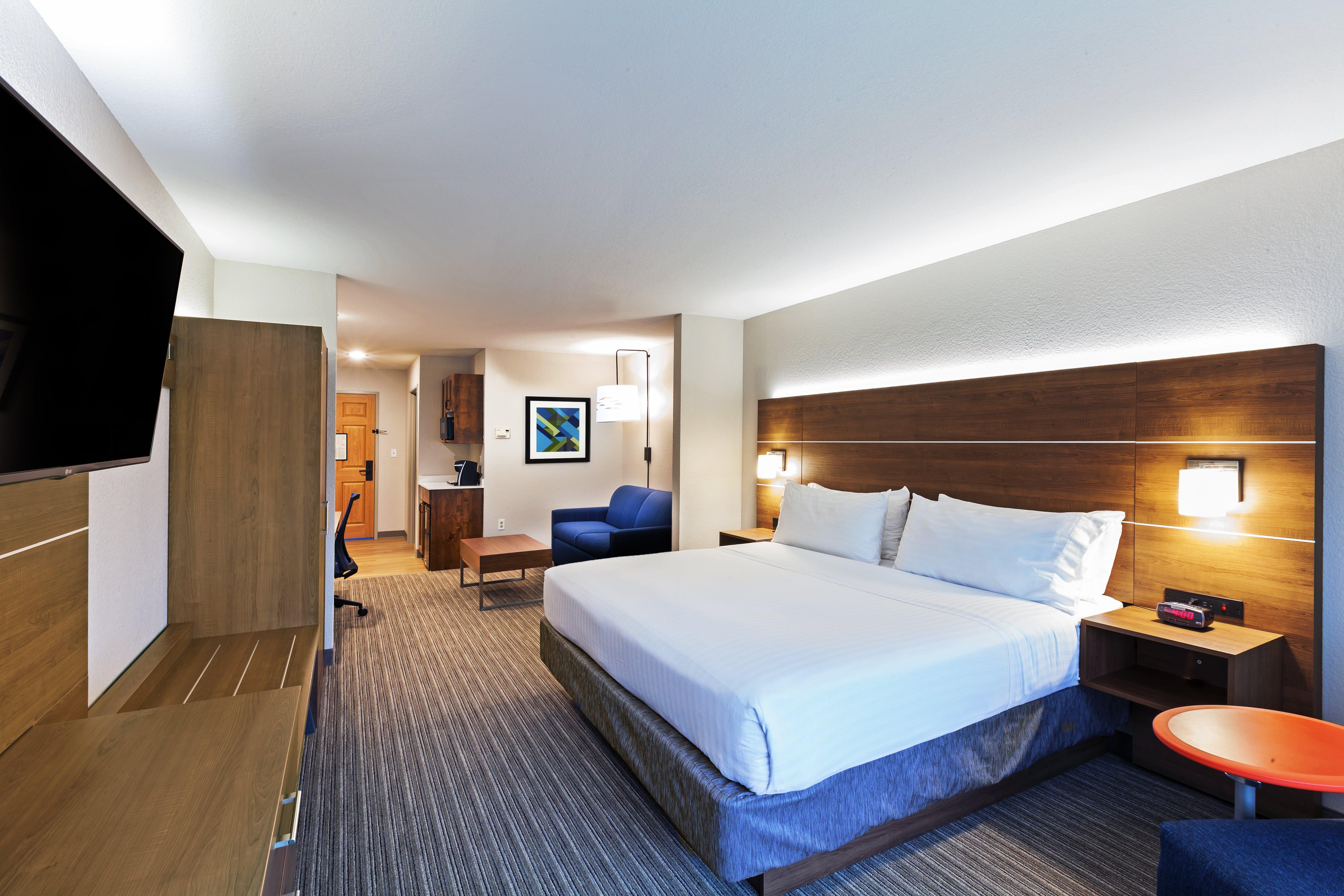 Holiday Inn Express & Suites Tulsa S Broken Arrow Hwy 51 By Ihg Exterior foto